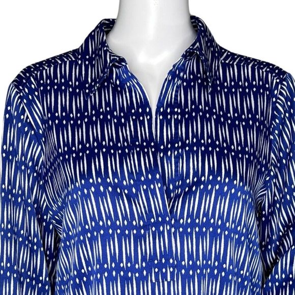 Ann Taylor Shirt Womens Small Blue White Printed Blouse Office Career Casual - Picture 5 of 9
